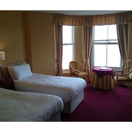 The Belgrave Hotel Тенби Екстериор снимка